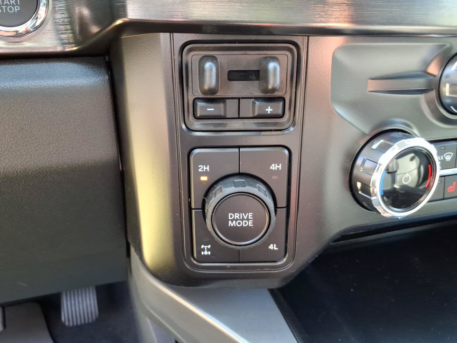 New 2027 Ford F250 Lariat w/ Lariat Premium Package AWD/4WD image 25