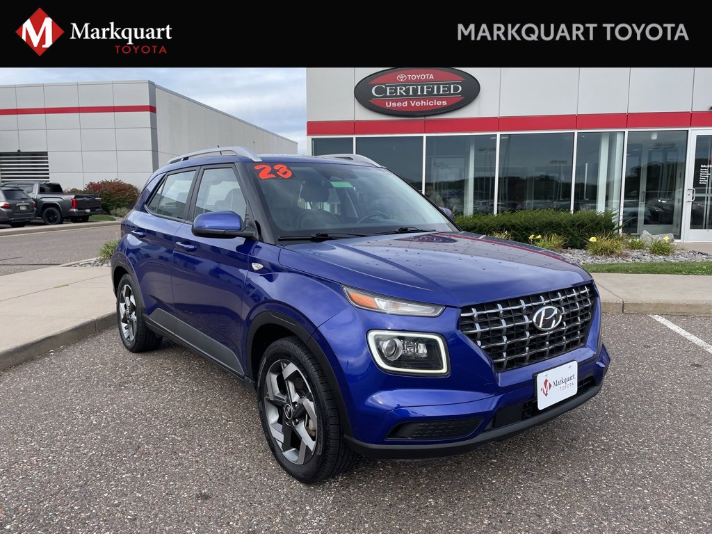 Used 2023 Hyundai Venue Limited w/ Cargo Package