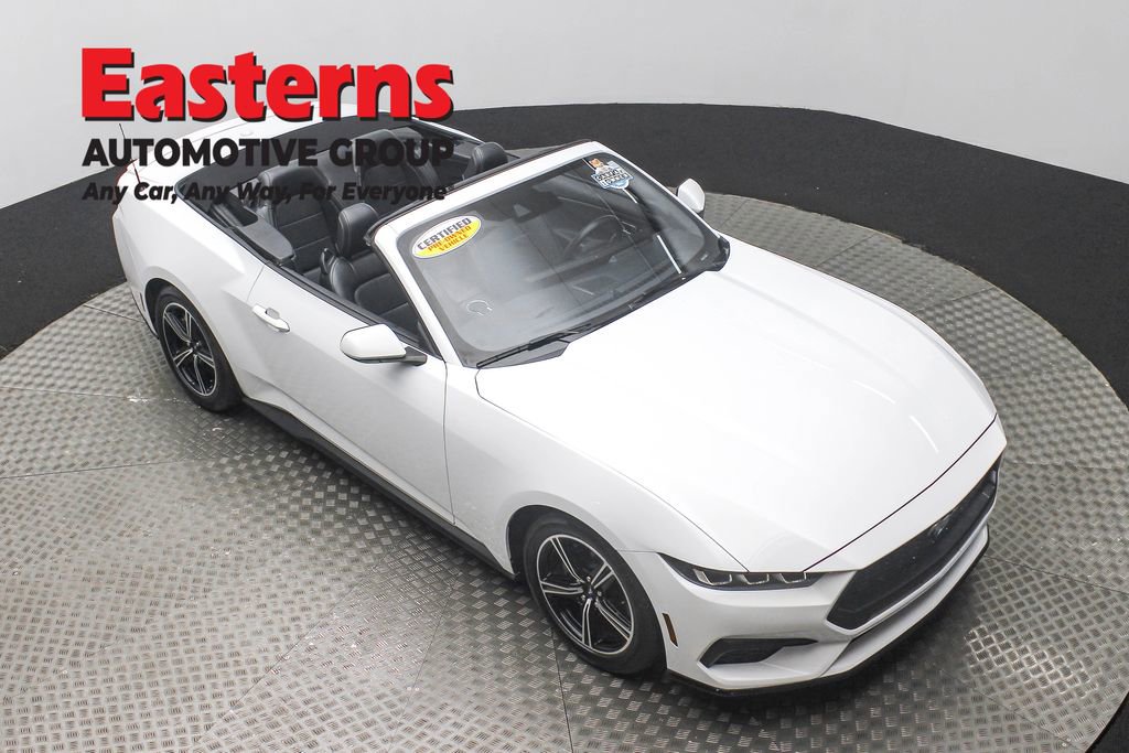 Used 2024 Ford Mustang Premium image 3