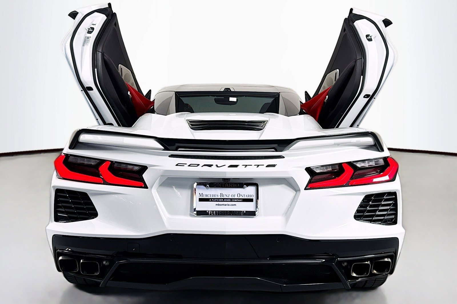 Used 2022 Chevrolet Corvette Stingray Premium Conv w/ Z51 Performance Package RWD image 7