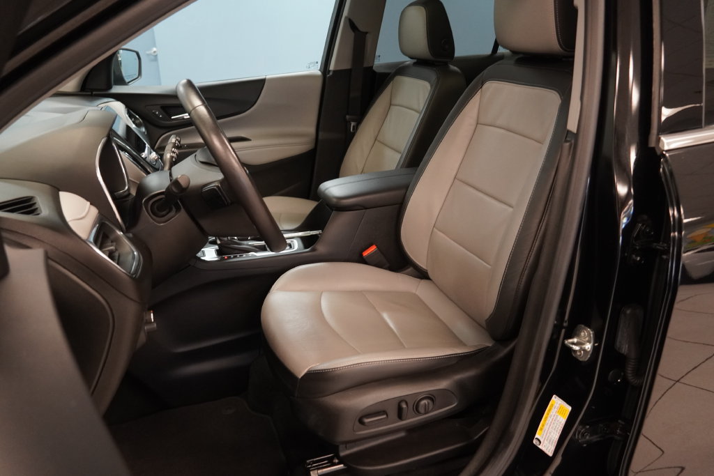 Used 2020 Chevrolet Equinox Premier AWD/4WD image 3