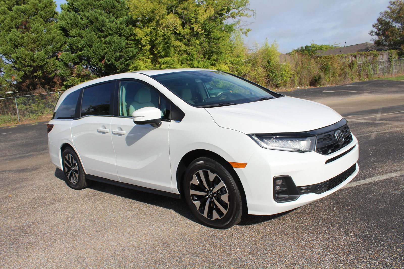 New 2027 Honda Odyssey EX-L image 1