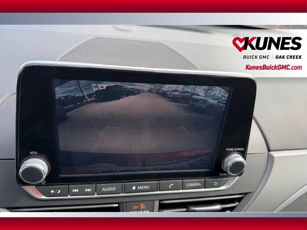 Used 2025 Nissan Altima 2.5 SR FWD image 24