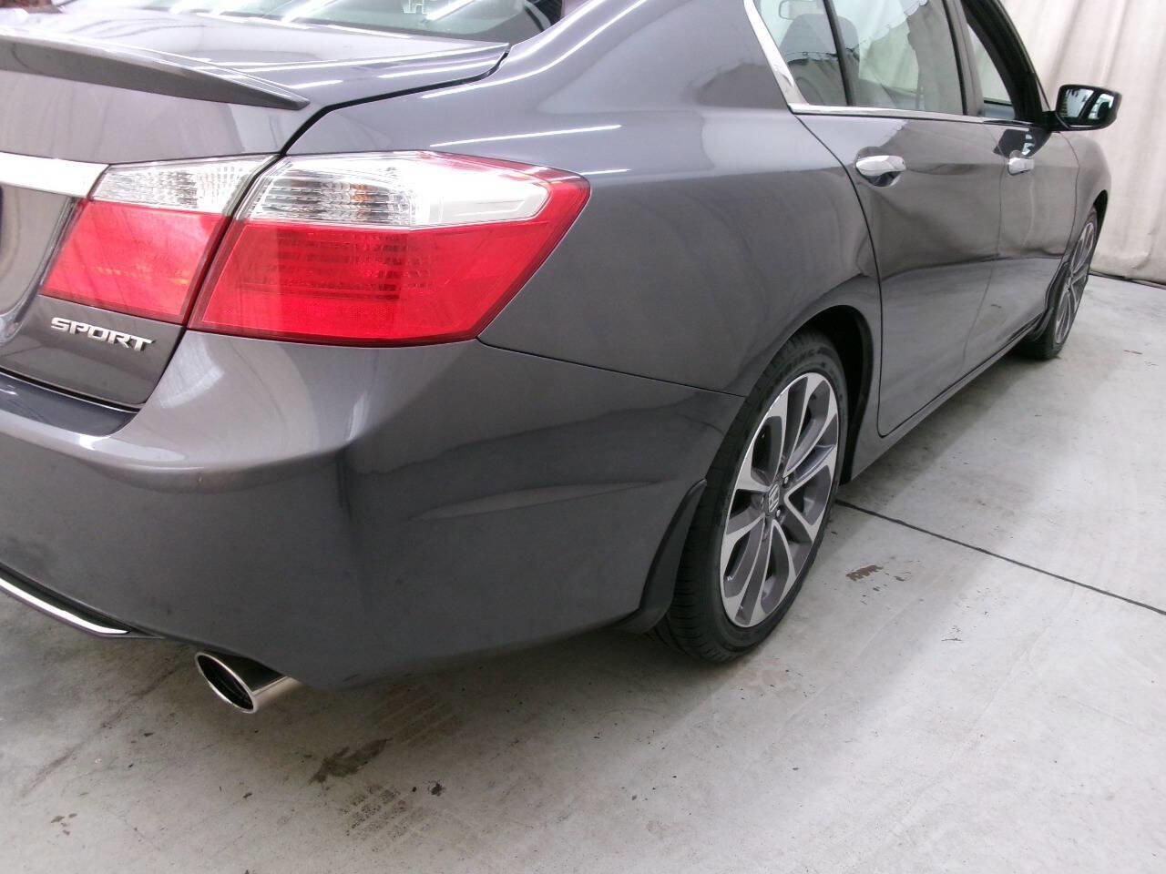 Used 2014 Honda Accord Sport image 8
