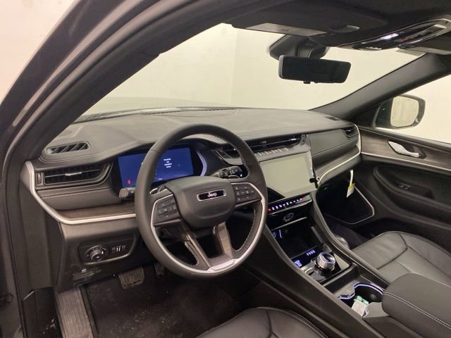 New 2026 Jeep Grand Cherokee L Limited image 7