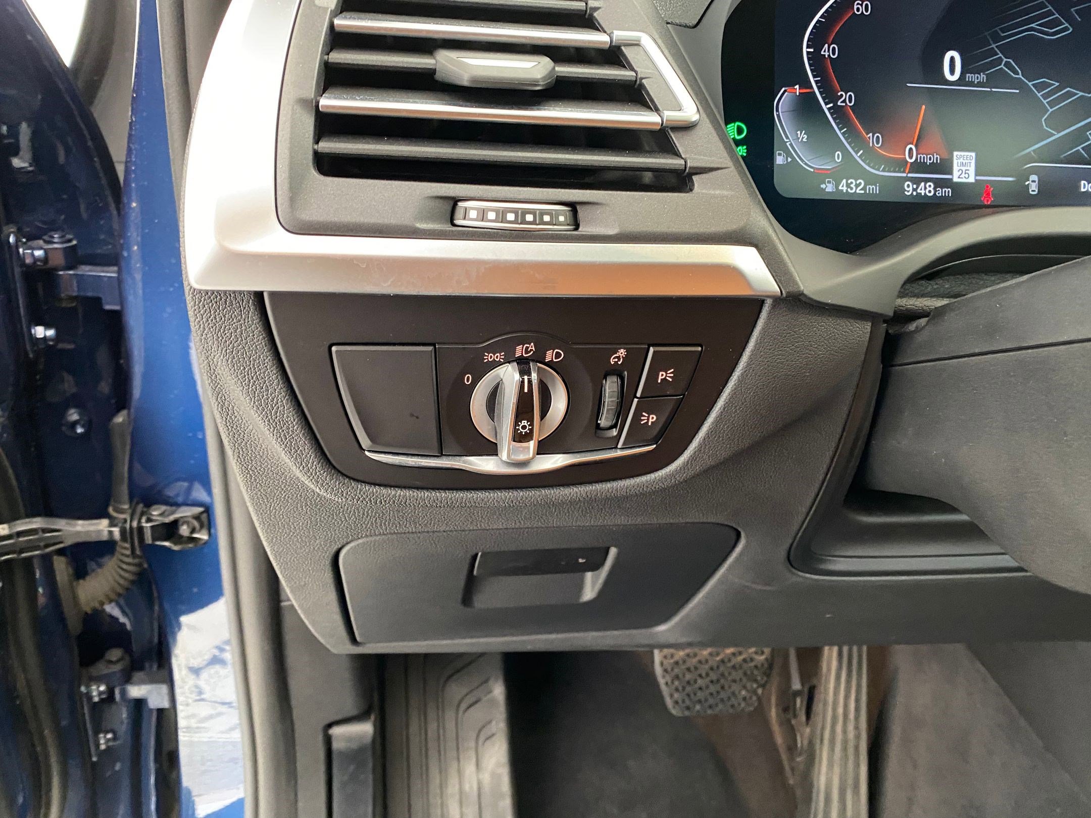 Certified 2022 BMW X3 xDrive30i w/ Premium Package 2 (ZPA) image 24