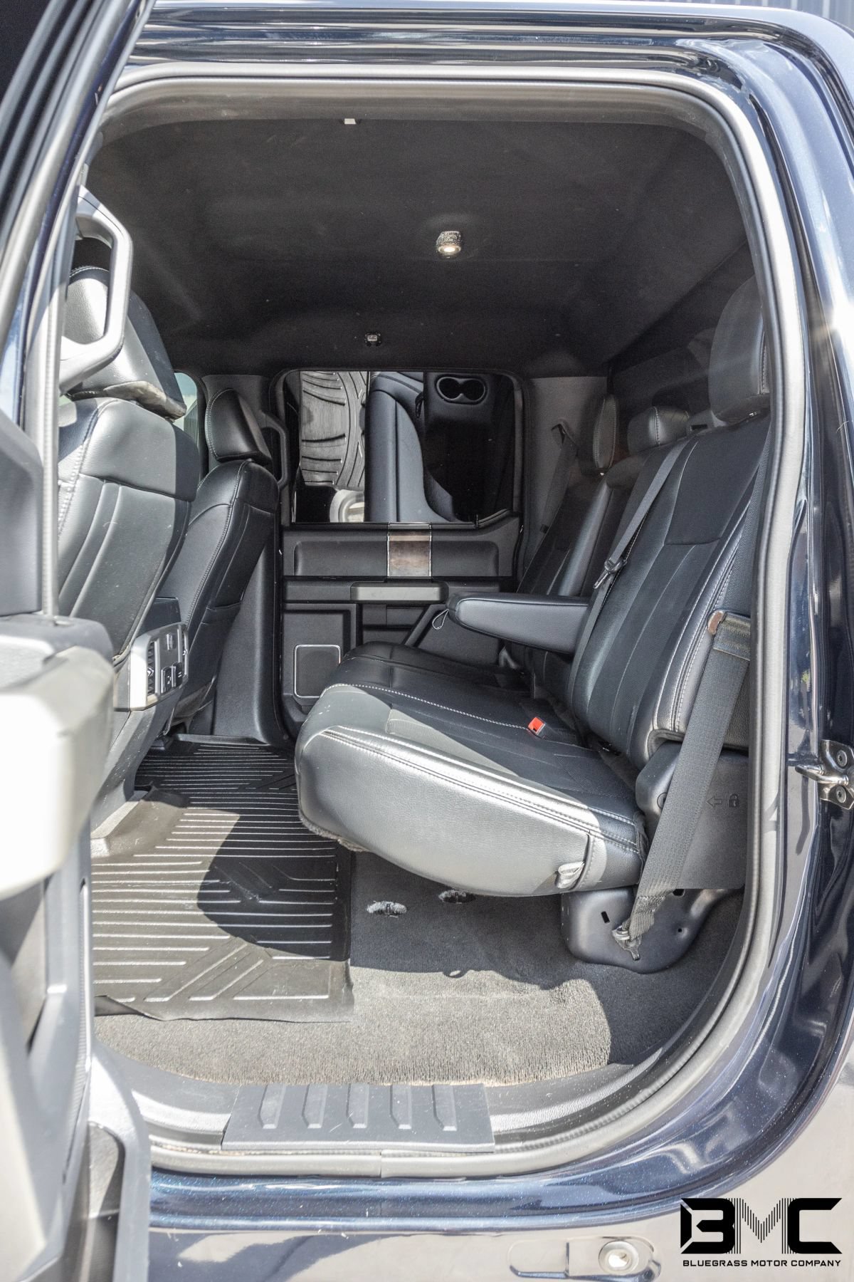 Used 2022 Ford F250 Lariat w/ Lariat Value Package AWD/4WD image 16