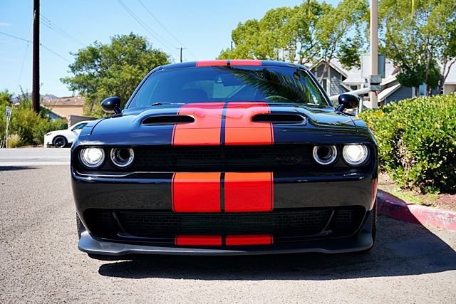 Used 2023 Dodge Challenger SRT Hellcat w/ Plus Package RWD image 5