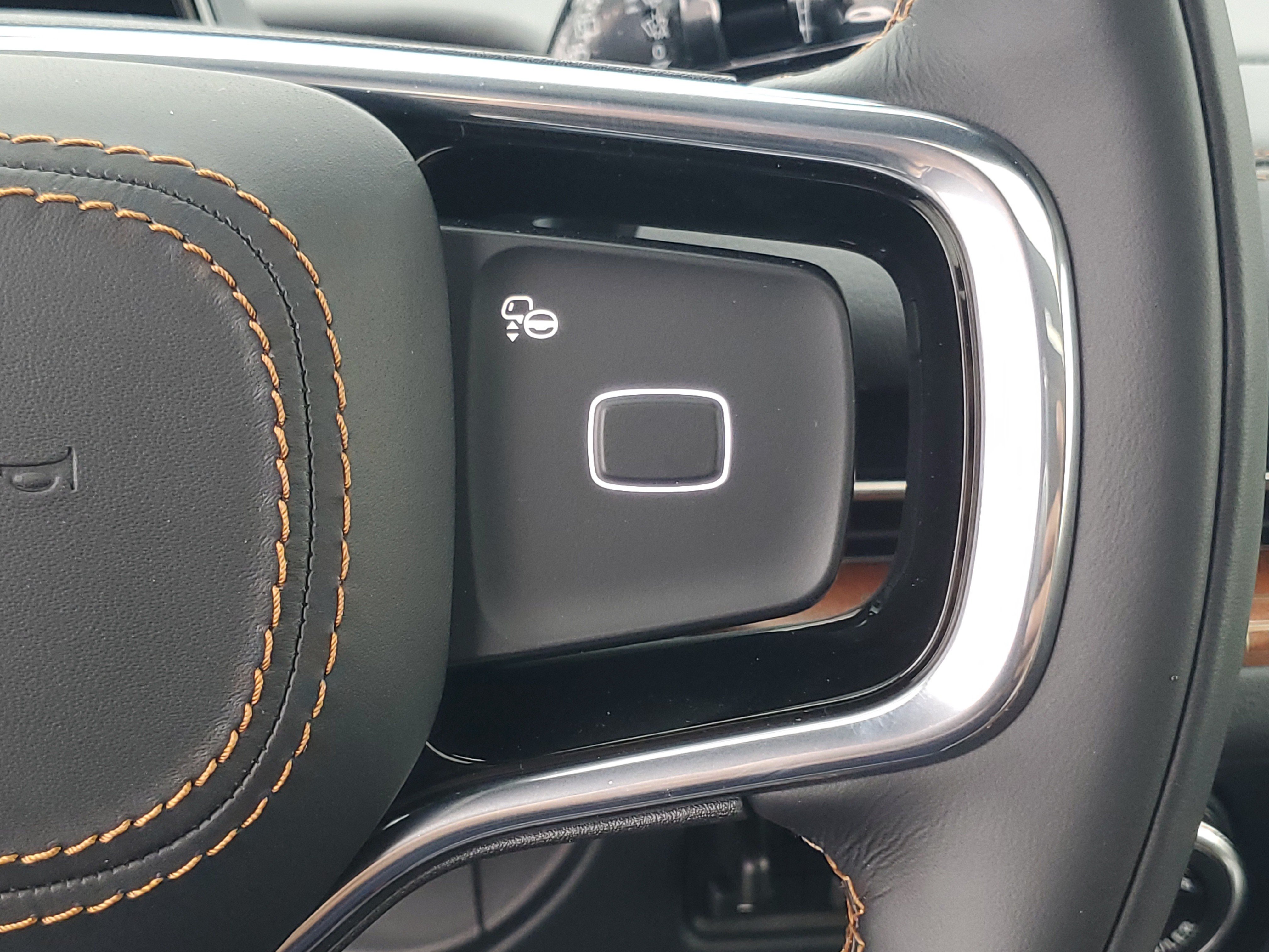 New 2026 Lincoln Navigator L Black Label AWD/4WD image 18