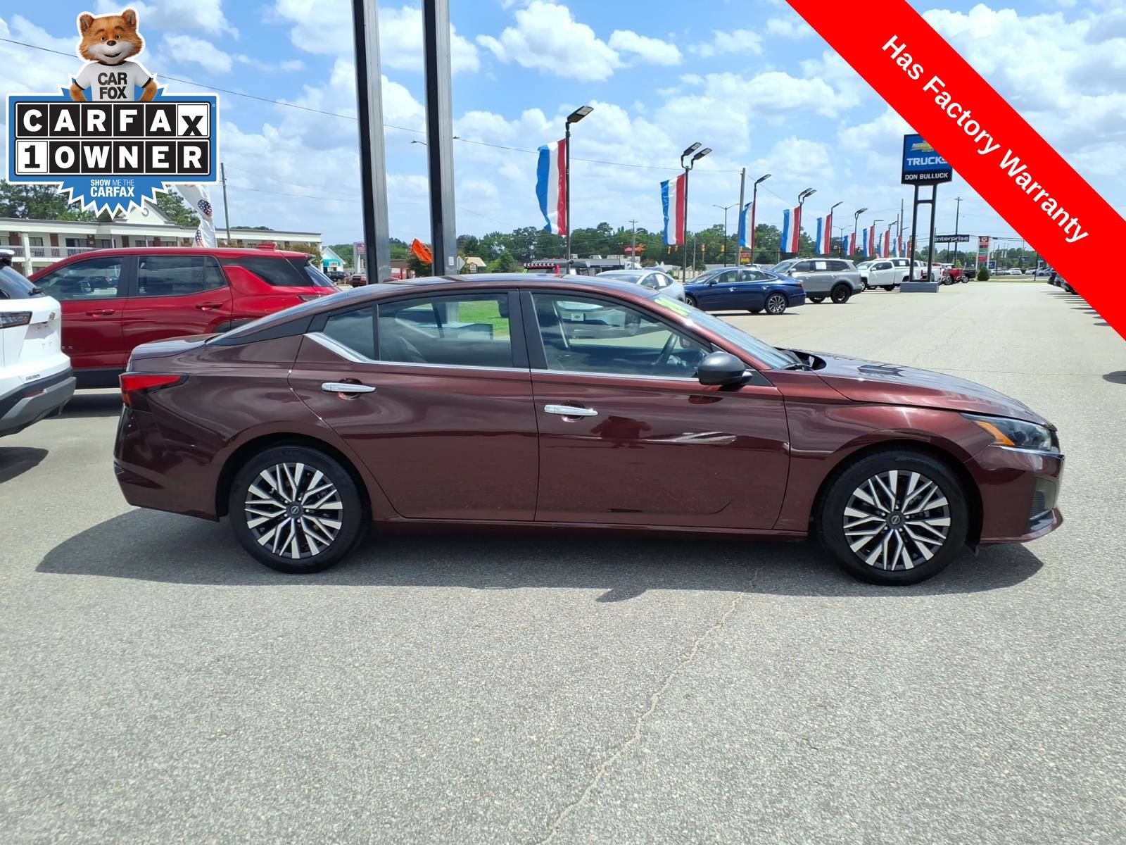 Used 2024 Nissan Altima 2.5 SV FWD image 6