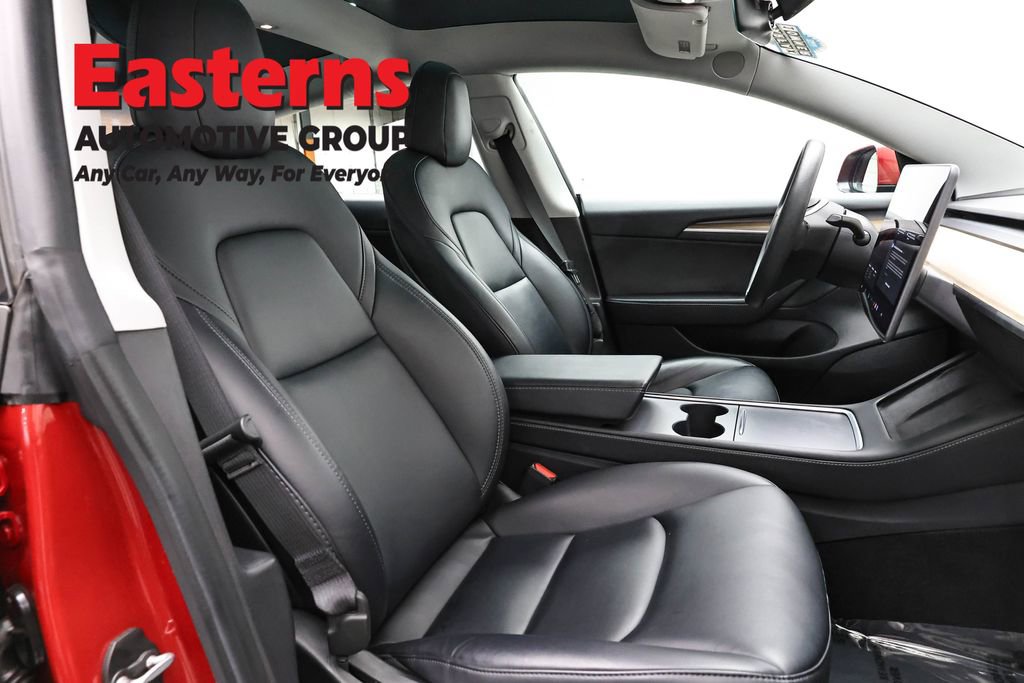 Used 2021 Tesla Model 3 Standard Range Plus image 21