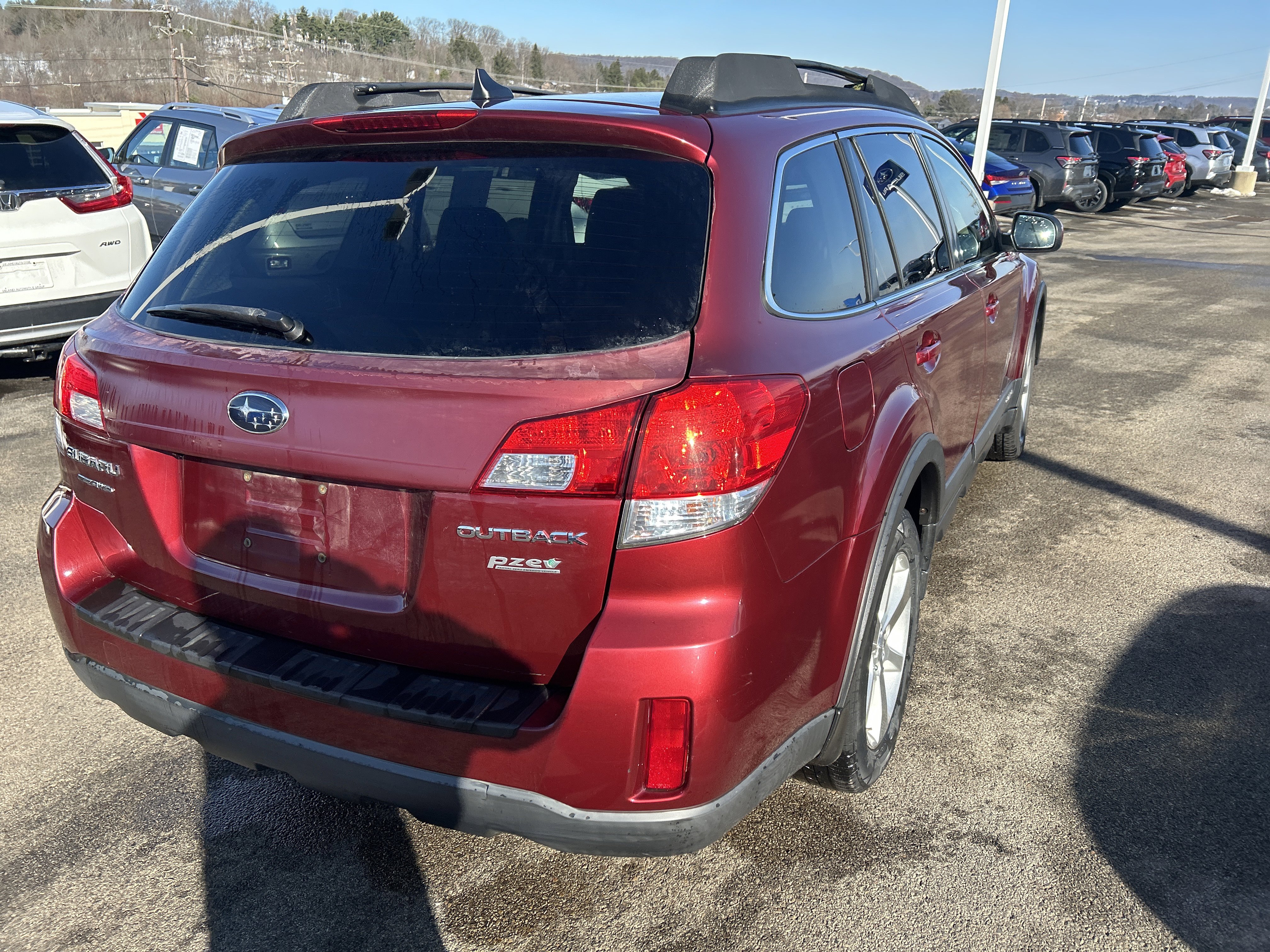 Used 2013 Subaru Outback 2.5i Limited w/ Moonroof Pkg image 7