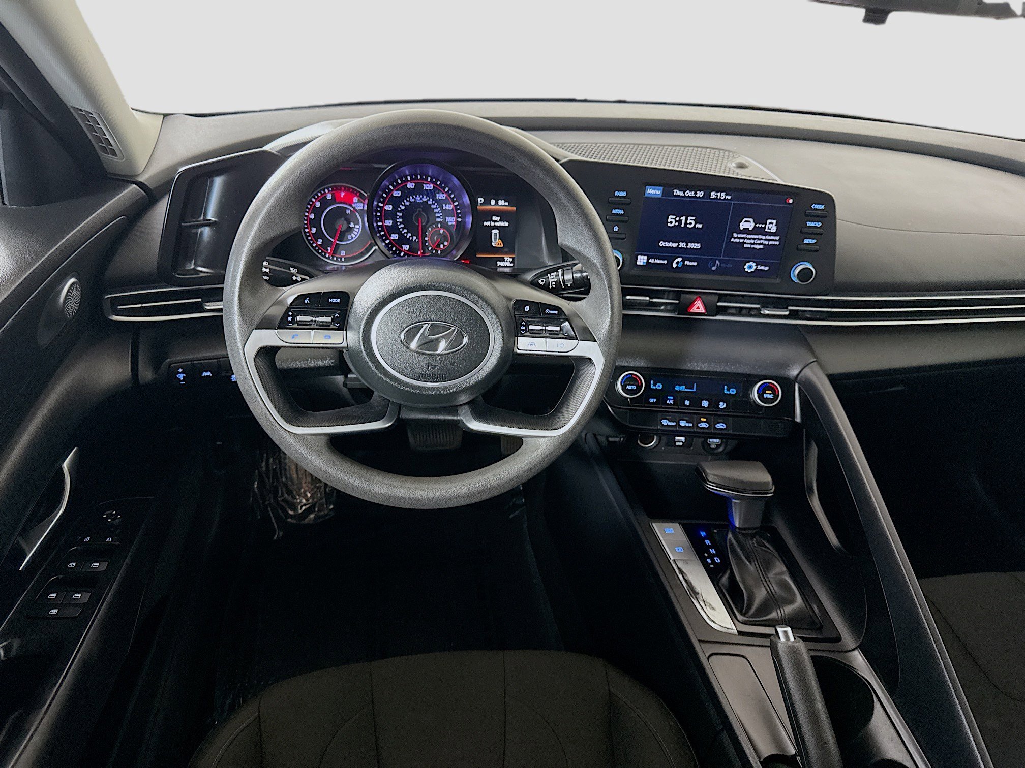 Used 2021 Hyundai Elantra SEL image 17