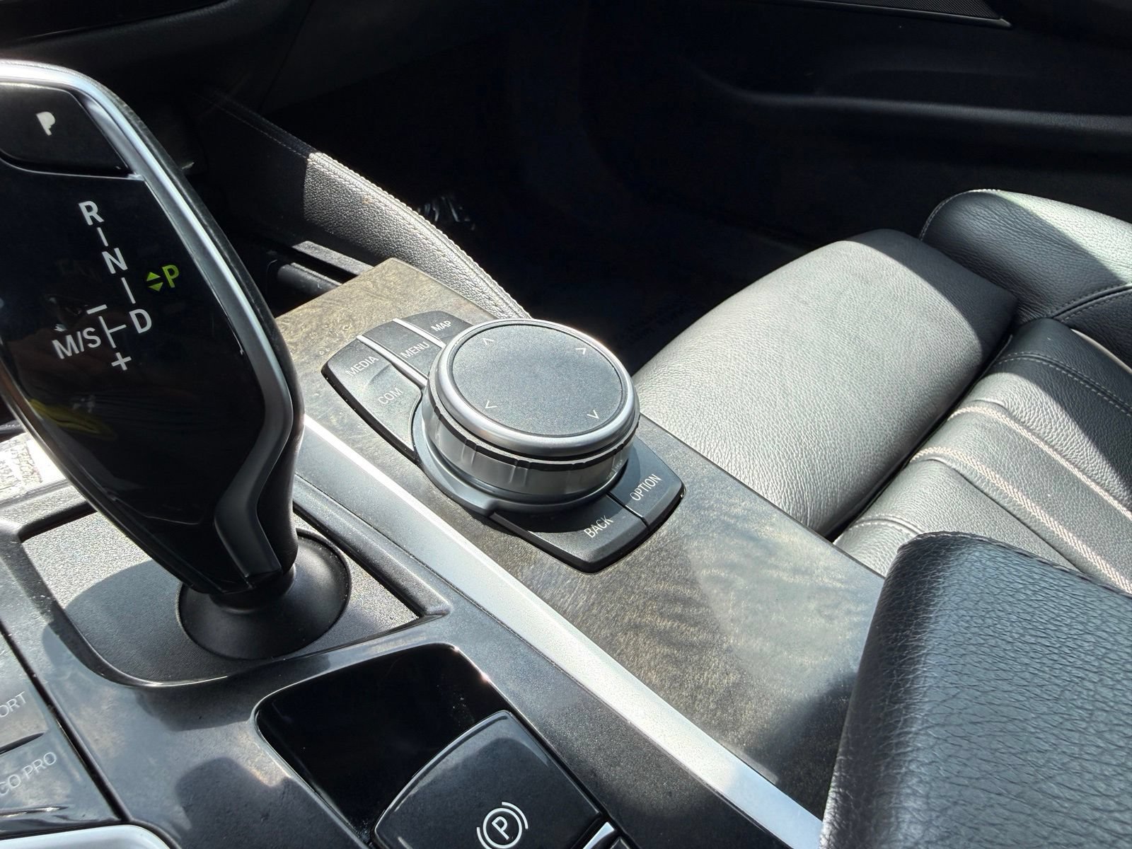Used 2021 BMW 540i w/ M Sport Package RWD image 35