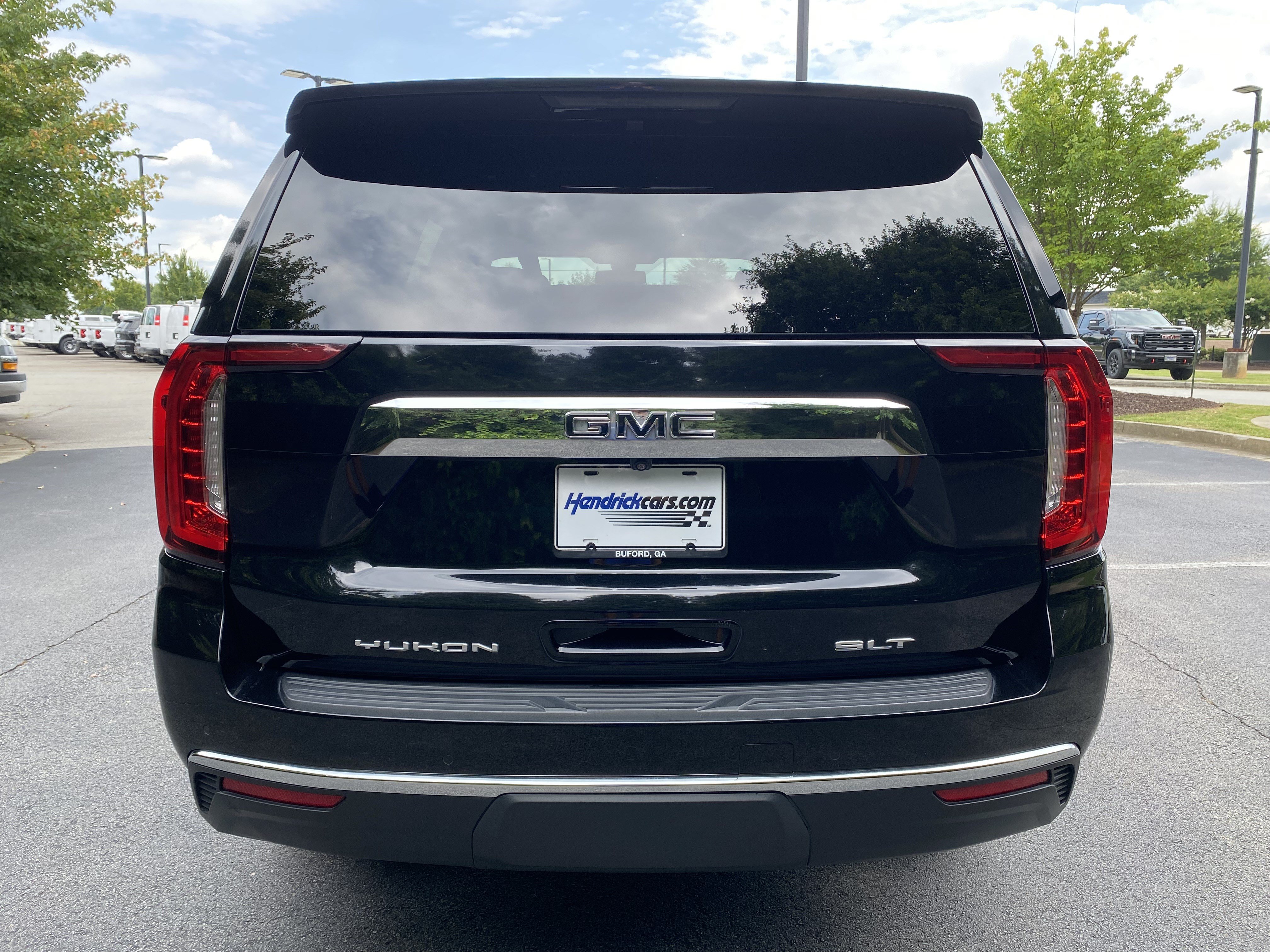Used 2022 GMC Yukon SLT RWD image 8