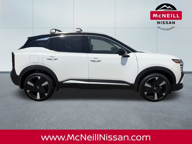 New 2026 Nissan Kicks SR w/ Cold Weather Package AWD/4WD image 8