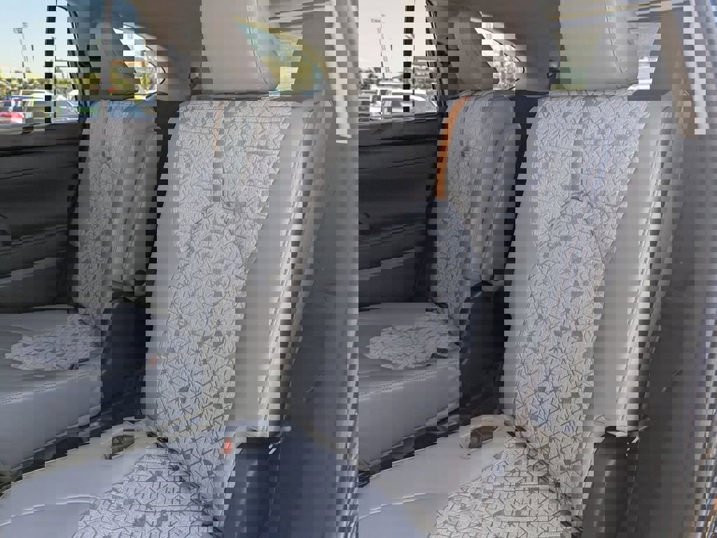 Used 2023 Toyota Highlander Bronze Edition image 16