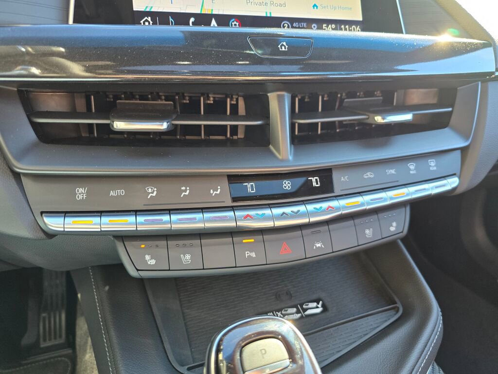 New 2026 Cadillac CT4 V image 27