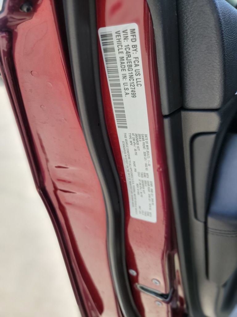 Used 2022 Jeep Grand Cherokee Limited RWD image 22