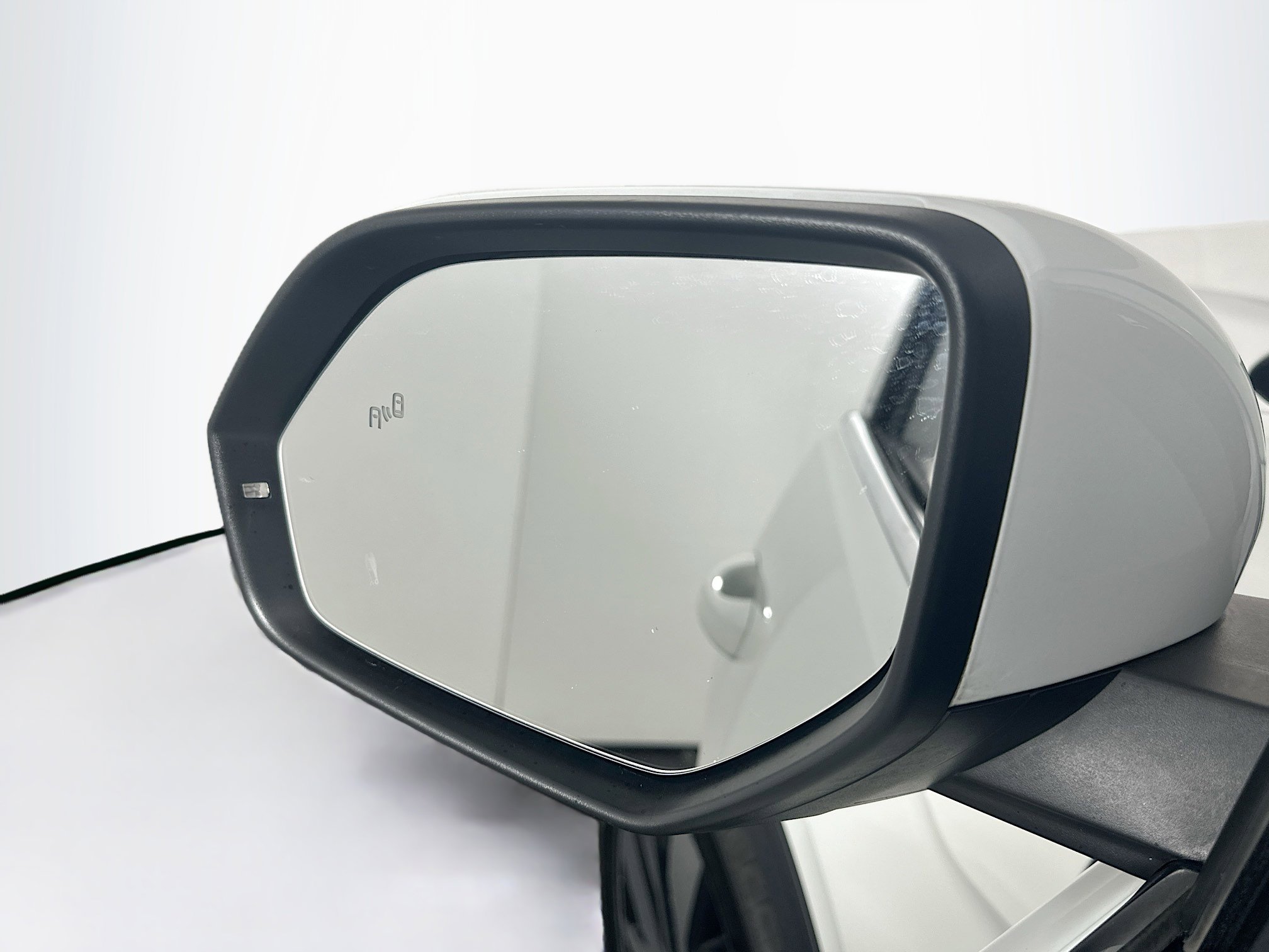 Used 2025 Volkswagen Atlas SE image 16