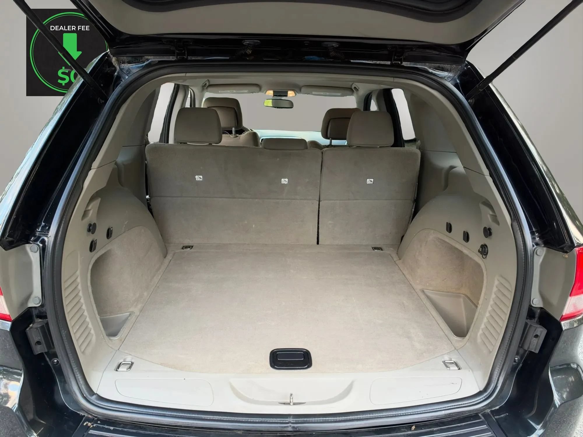Used 2012 Jeep Grand Cherokee Laredo w/ Laredo E Group AWD/4WD image 21