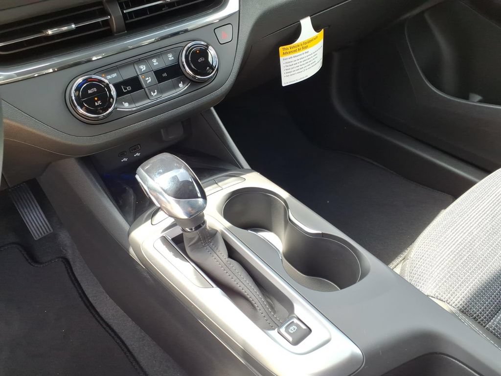 New 2026 Buick Envista Preferred w/ Convenience I Package FWD image 17