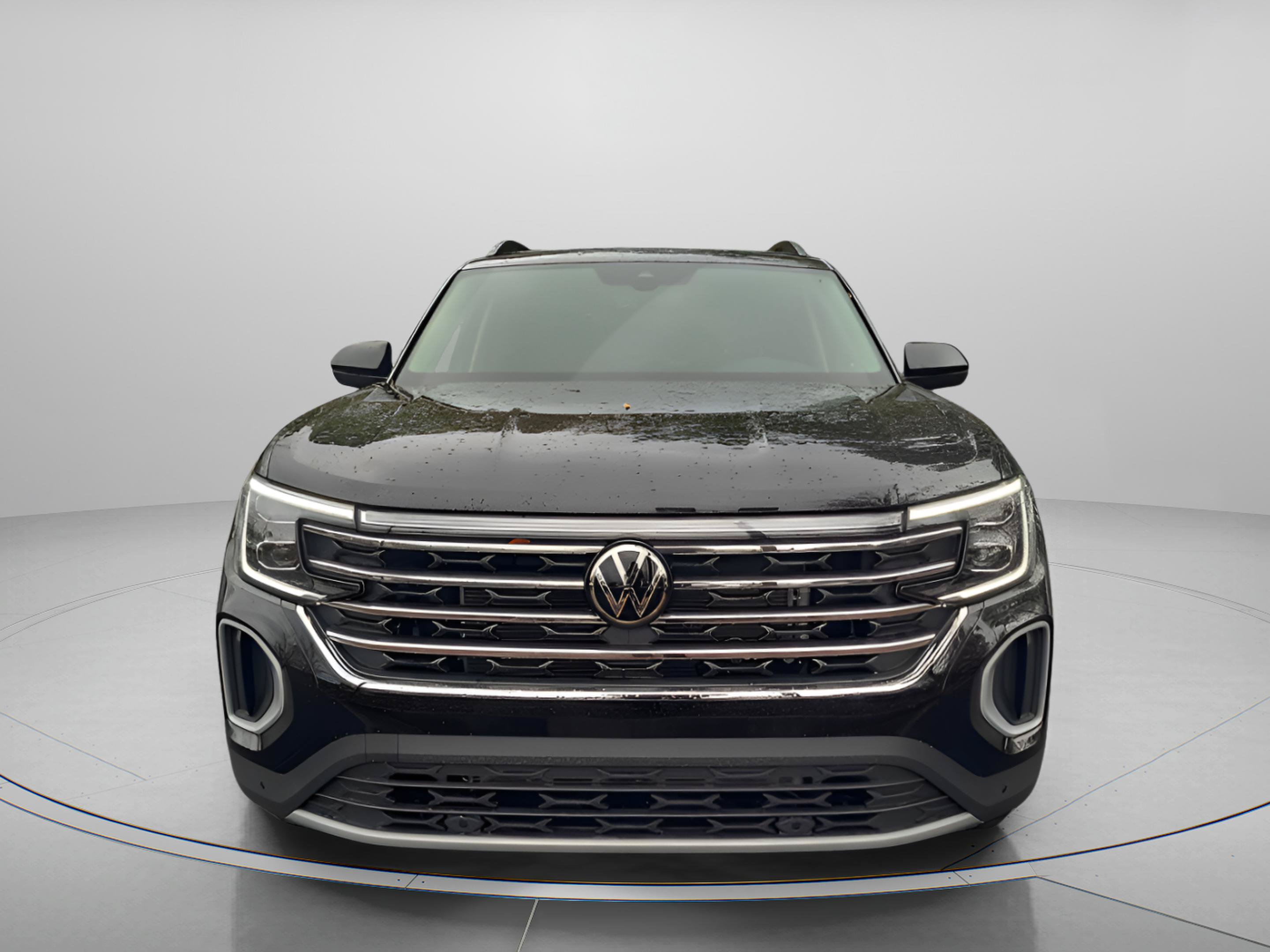 New 2026 Volkswagen Atlas SE FWD image 8