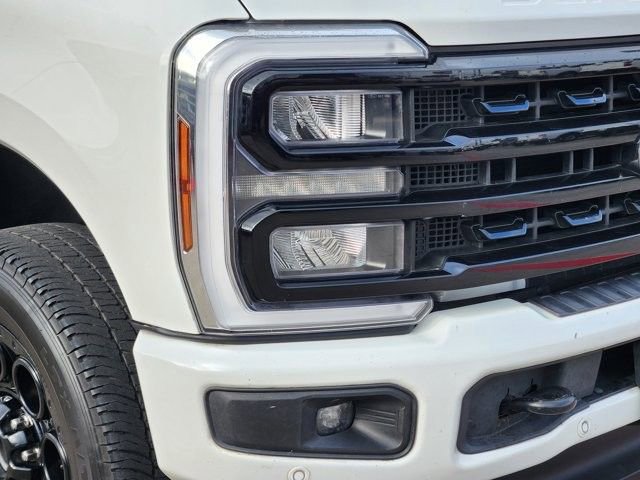 Used 2024 Ford F250 Lariat w/ Lariat Ultimate Package image 9