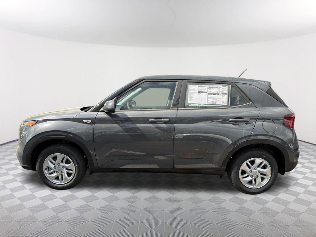 New 2026 Hyundai Venue SE image 8