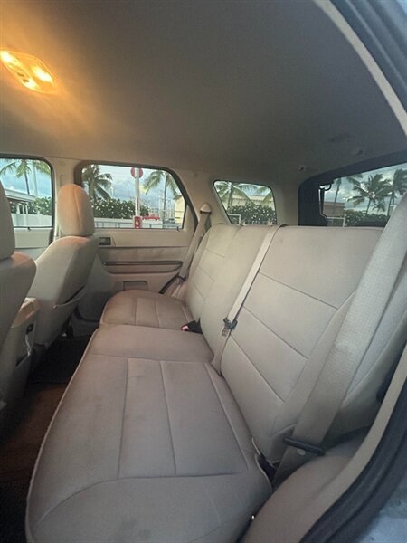 Used 2010 Ford Escape XLT FWD image 11