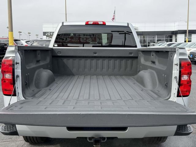 Used 2018 Chevrolet Silverado 1500 Custom w/ Custom Value Package image 8