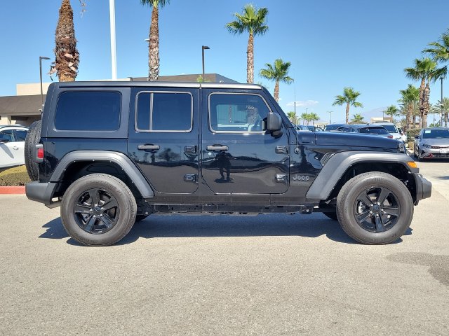 Used 2022 Jeep Wrangler Unlimited Sport AWD/4WD image 32