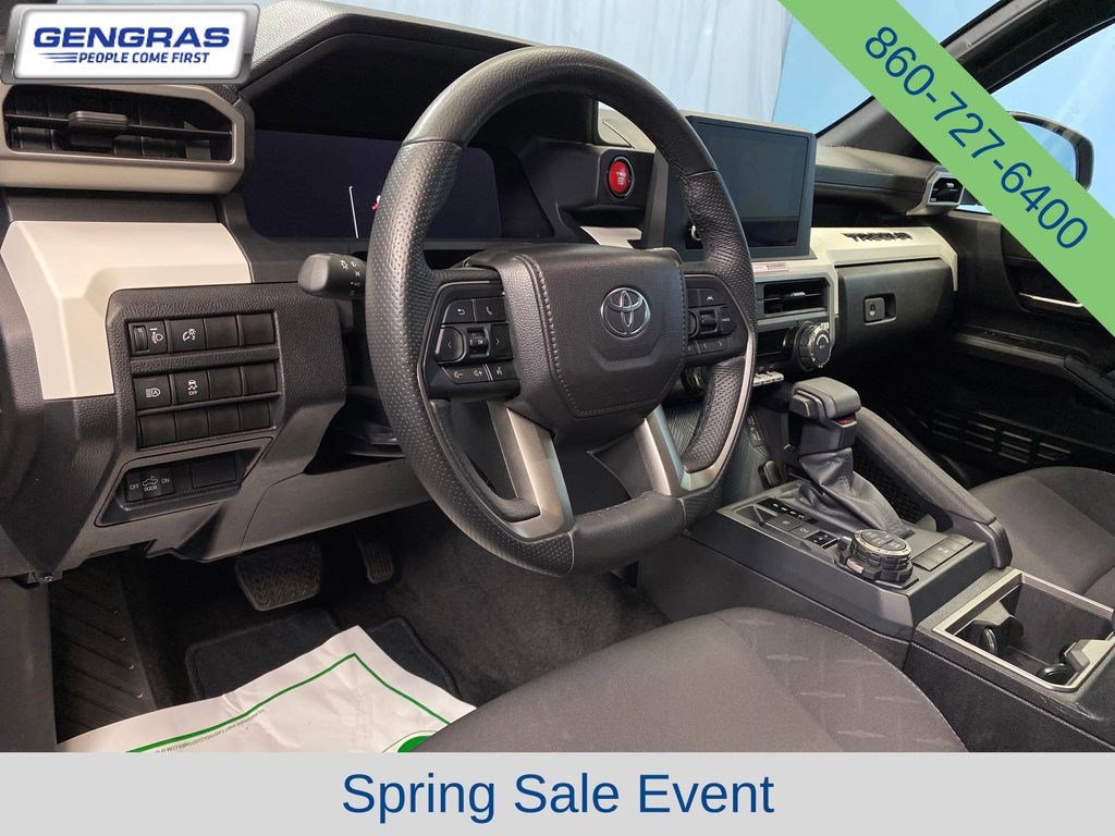 Used 2024 Toyota Tacoma TRD Off-Road AWD/4WD image 10