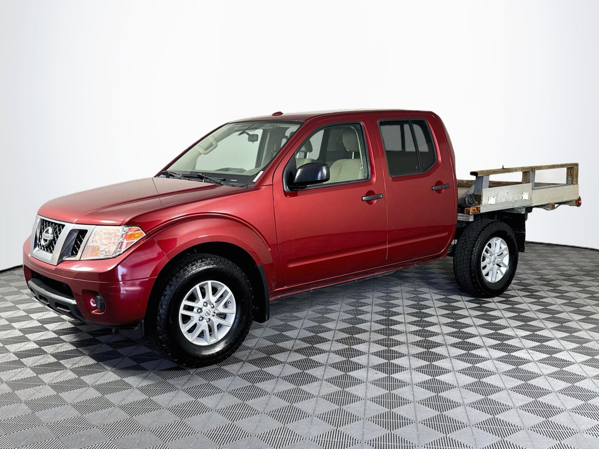 Used 2018 Nissan Frontier SV RWD image 4