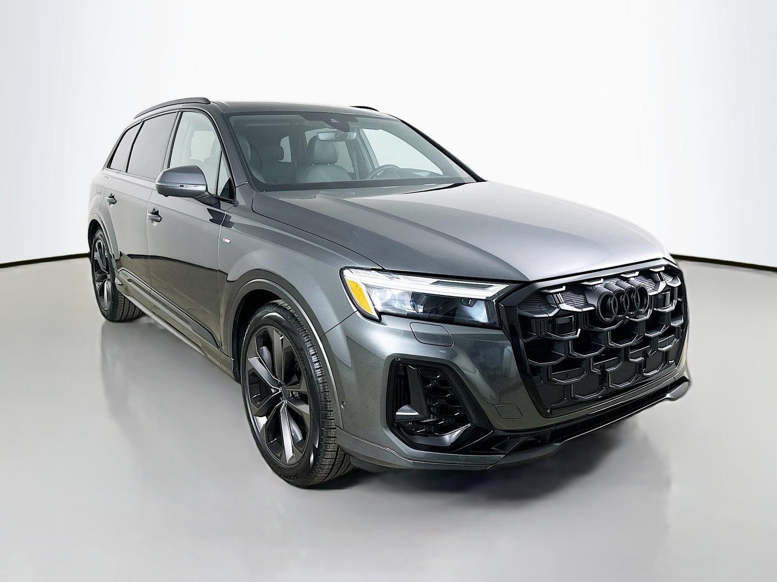 New 2026 Audi Q7 3.0T Prestige AWD/4WD image 3