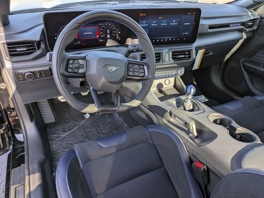 New 2025 Ford Mustang Dark Horse image 10