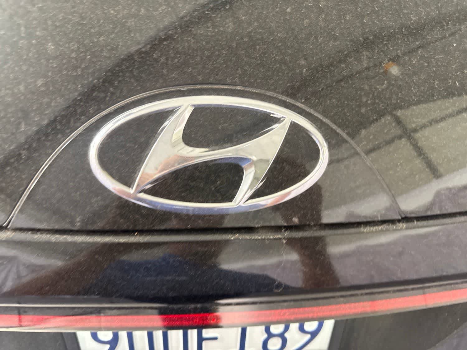 Certified 2024 Hyundai Tucson Limited AWD/4WD image 14