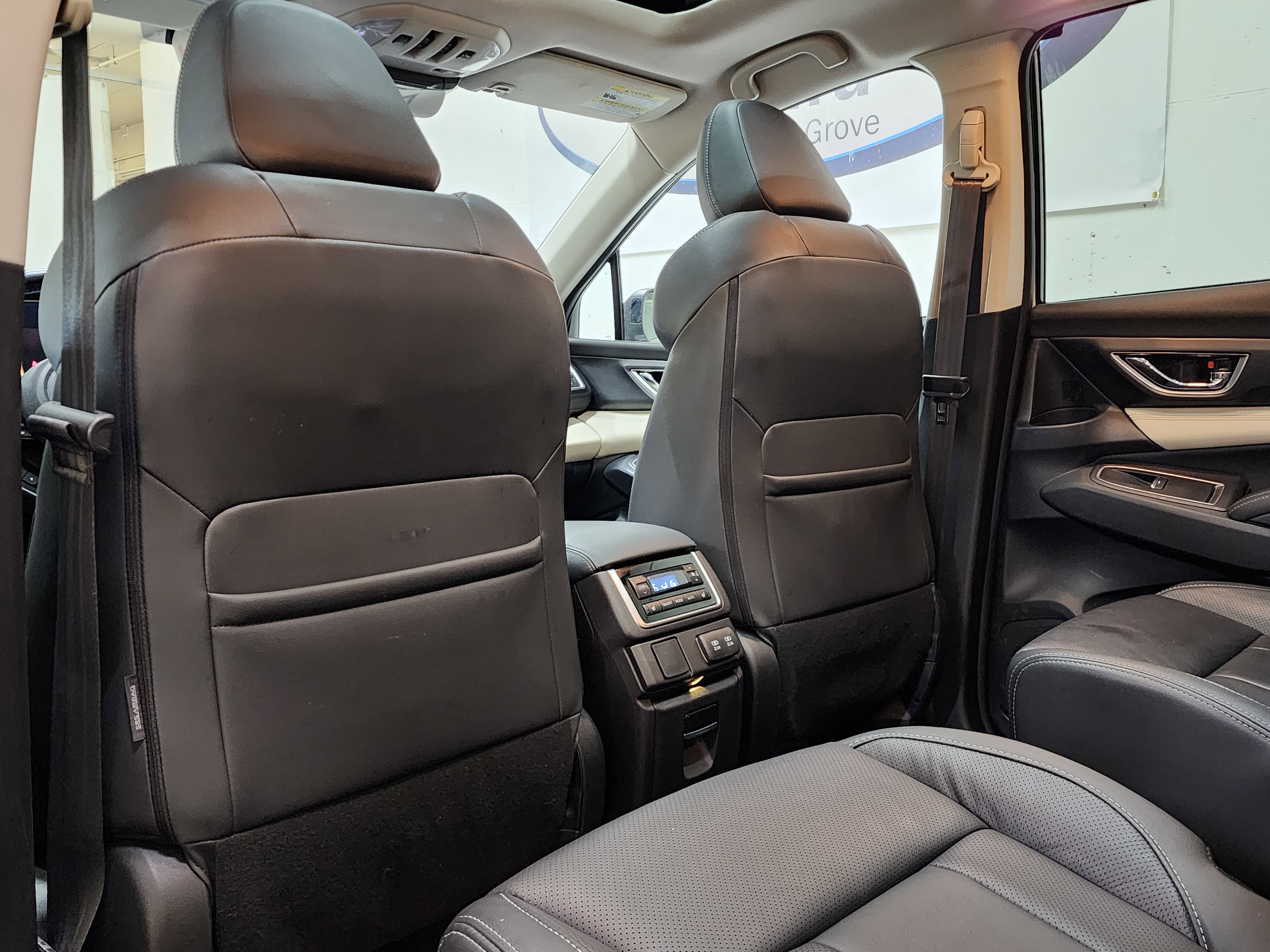 Used 2021 Subaru Ascent Limited w/ Technology Package image 13