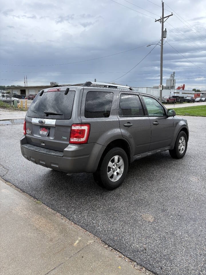 Used 2011 Ford Escape Limited AWD/4WD image 4
