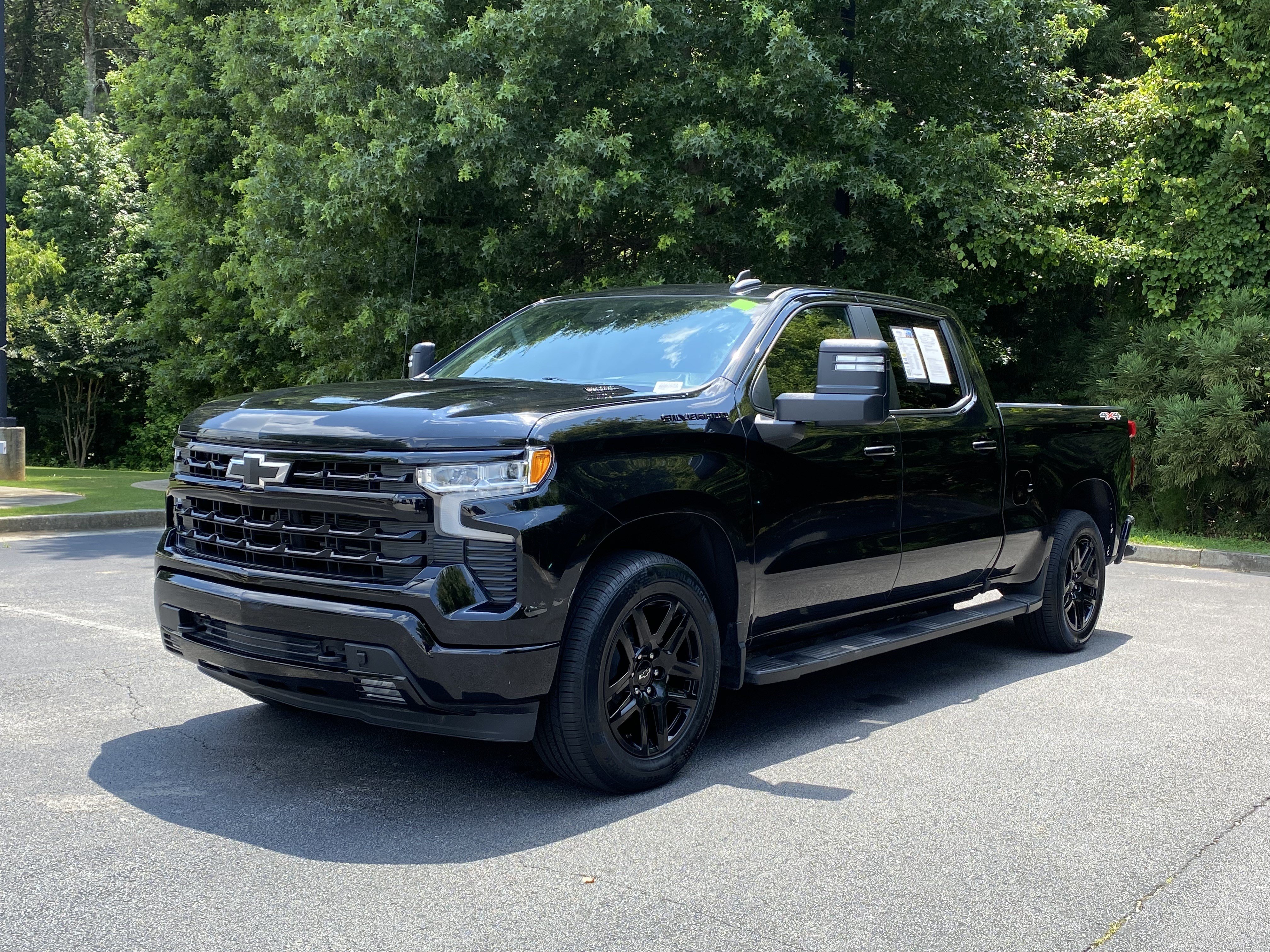 Used 2022 Chevrolet Silverado 1500 RST w/ Max Trailering Package AWD/4WD image 5