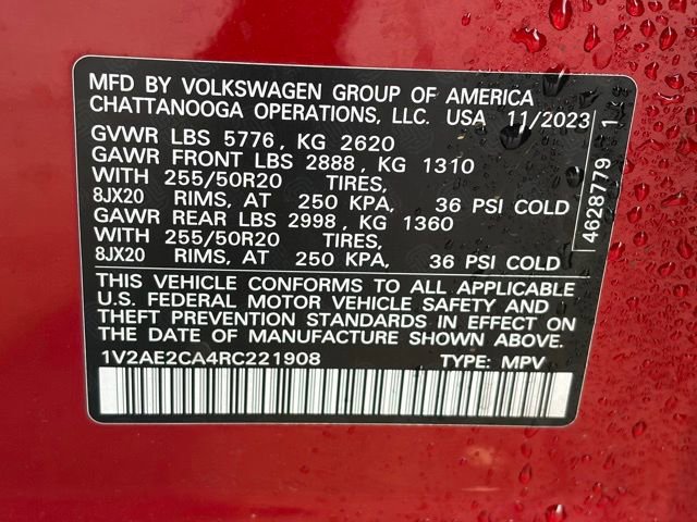 Used 2024 Volkswagen Atlas Cross Sport SEL R-Line image 37