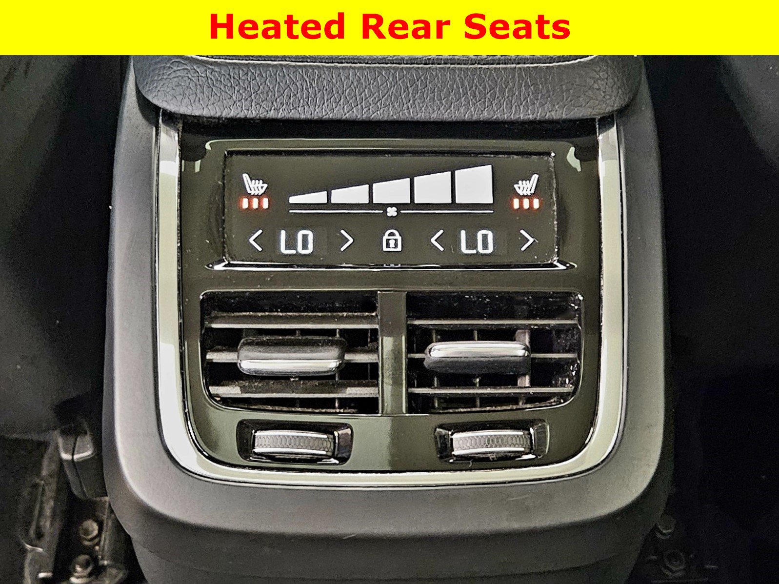 Used 2021 Volvo XC90 T6 Momentum w/ Protection Package Premier AWD/4WD image 32