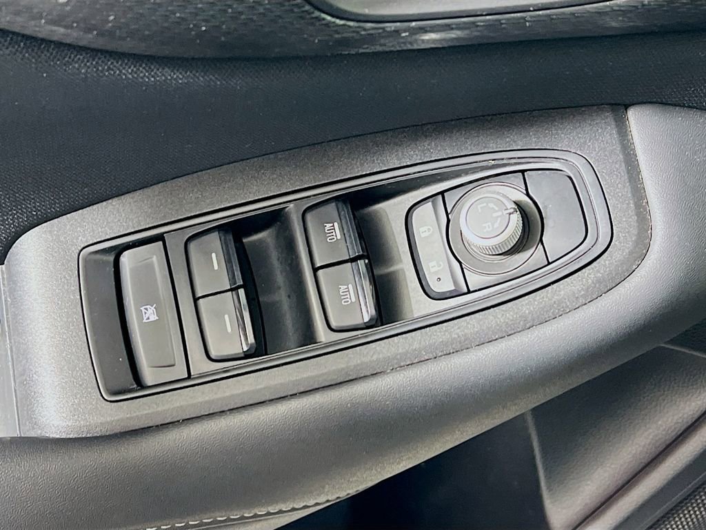 Used 2022 Subaru Outback Premium image 17