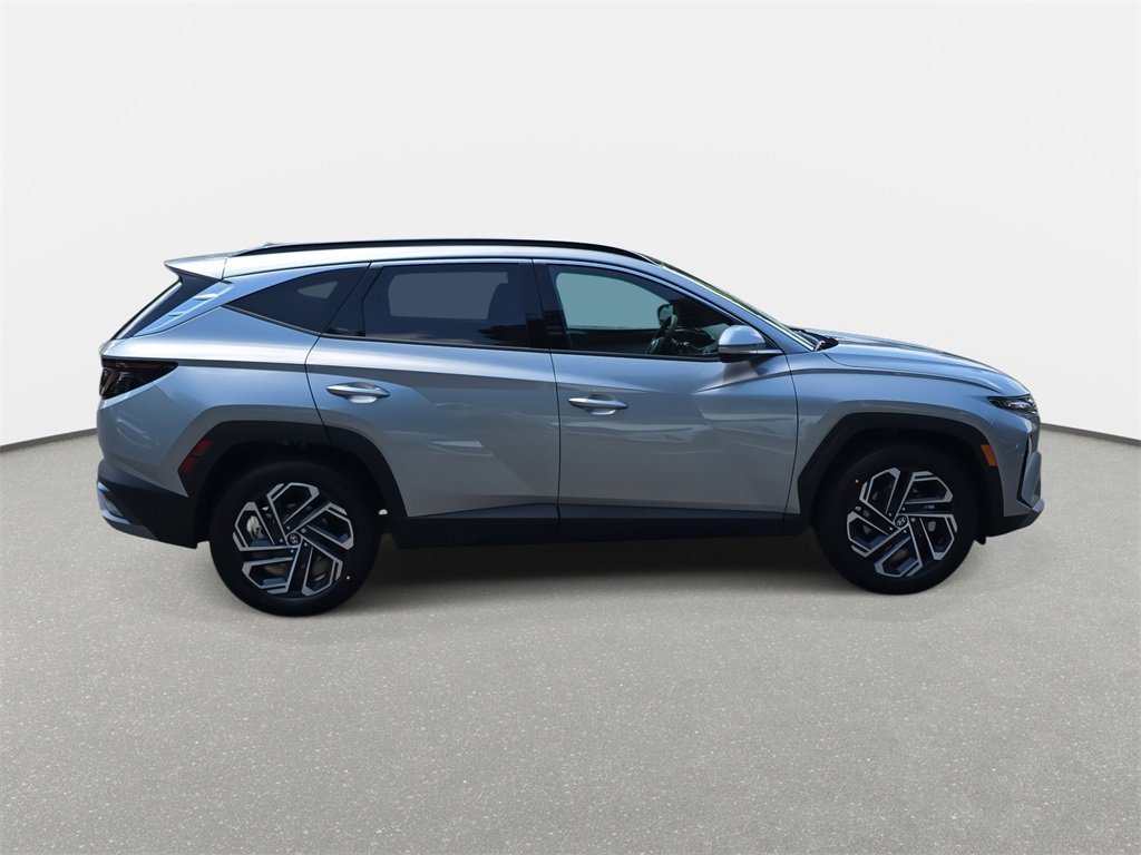 New 2025 Hyundai Tucson Limited image 4