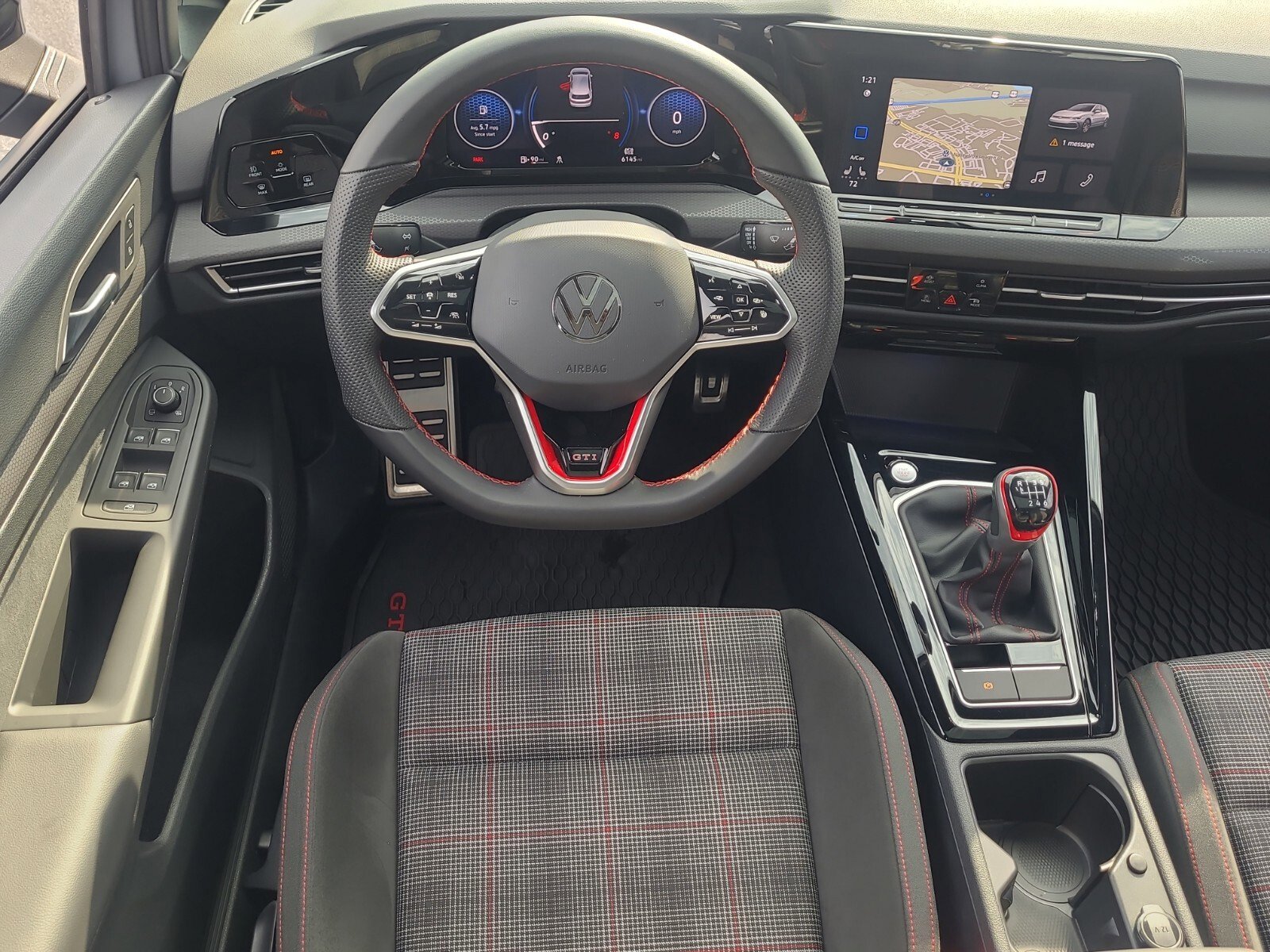 Used 2024 Volkswagen GTI SE image 13