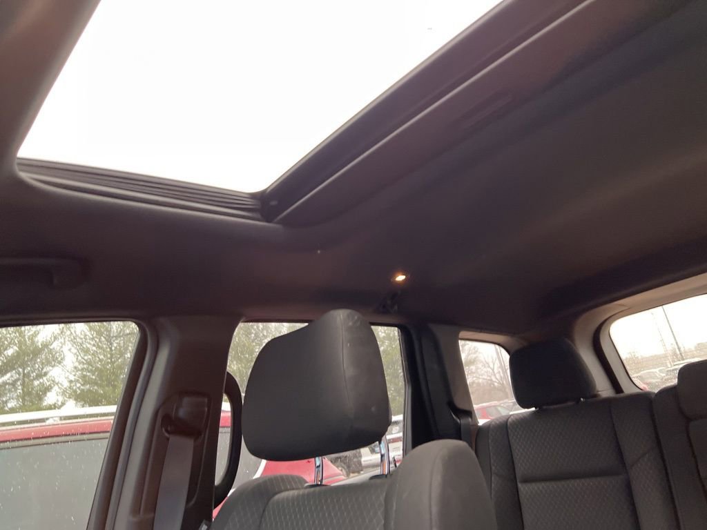 Used 2018 Jeep Grand Cherokee Laredo image 18