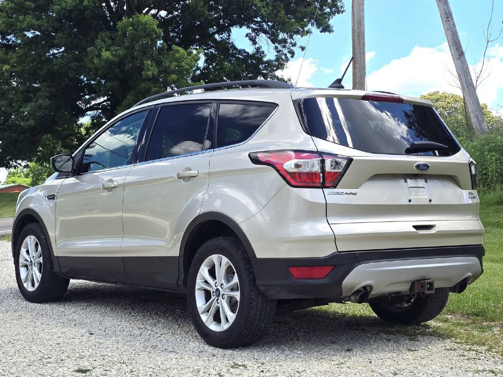 Used 2018 Ford Escape SEL AWD/4WD image 4