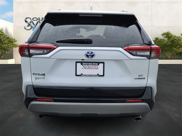 Used 2023 Toyota RAV4 SE AWD/4WD image 4