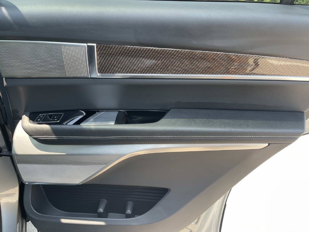 Certified 2026 Cadillac Vistiq Sport w/ LPO, Floor Liner Package AWD/4WD image 23