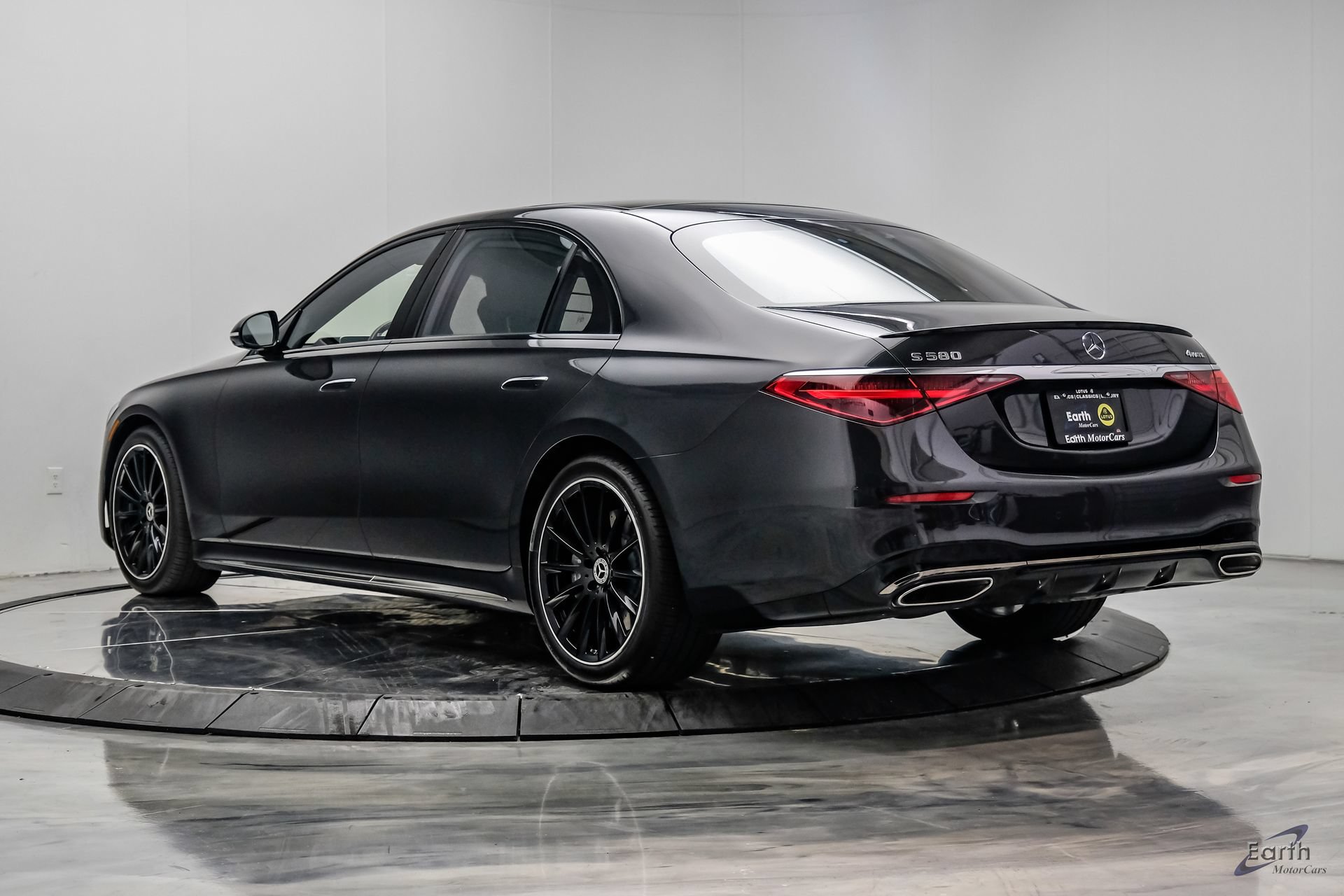 Used 2023 Mercedes-Benz S 580 4MATIC Sedan image 10